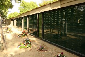 Miejsce Pamięci o ofiarach prześladowań nazistowskich na cmentarzu komunalnym w Altglienicke