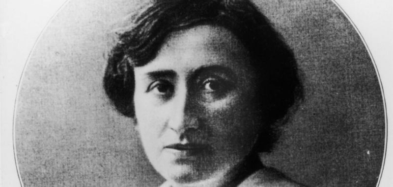 File:Rosa-Luxemburg-1910S.jpg